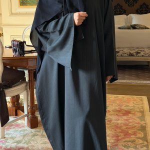 ABAYA NYNA noir grisé à fine rayure